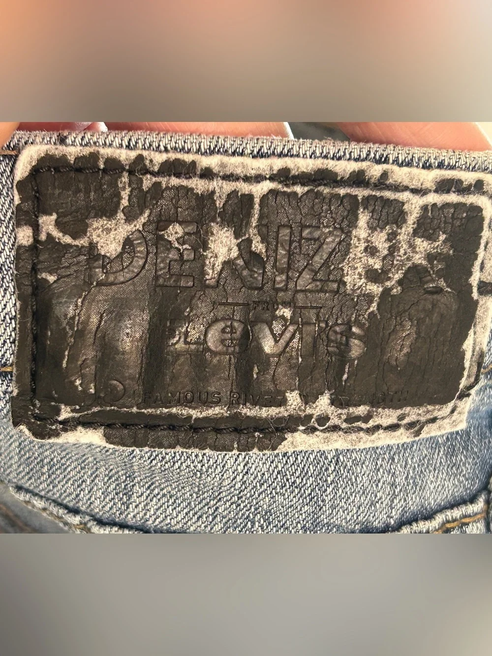 Levi’s Black Label Denizen 231 Athletic Fit Blue Jeans - 32/32